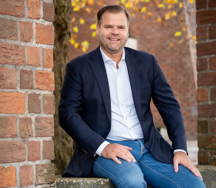 {{ .Site.Params.logo.alt }}